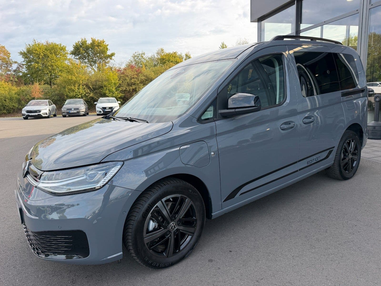 VW Caddy 1,5TSi eHybrid Edition Standhz Alc AHK 17" – view 1