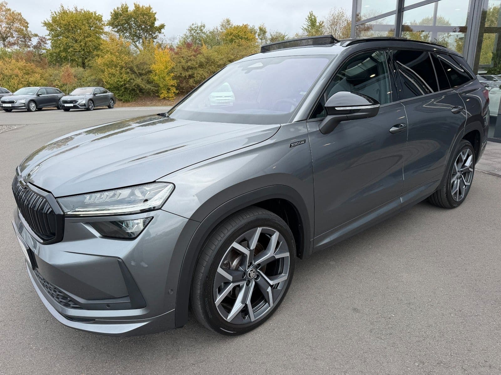 SKODA Kodiaq 2.0TDI 4x4 Sportline Pano Canton AHK HUD – Ansicht 1