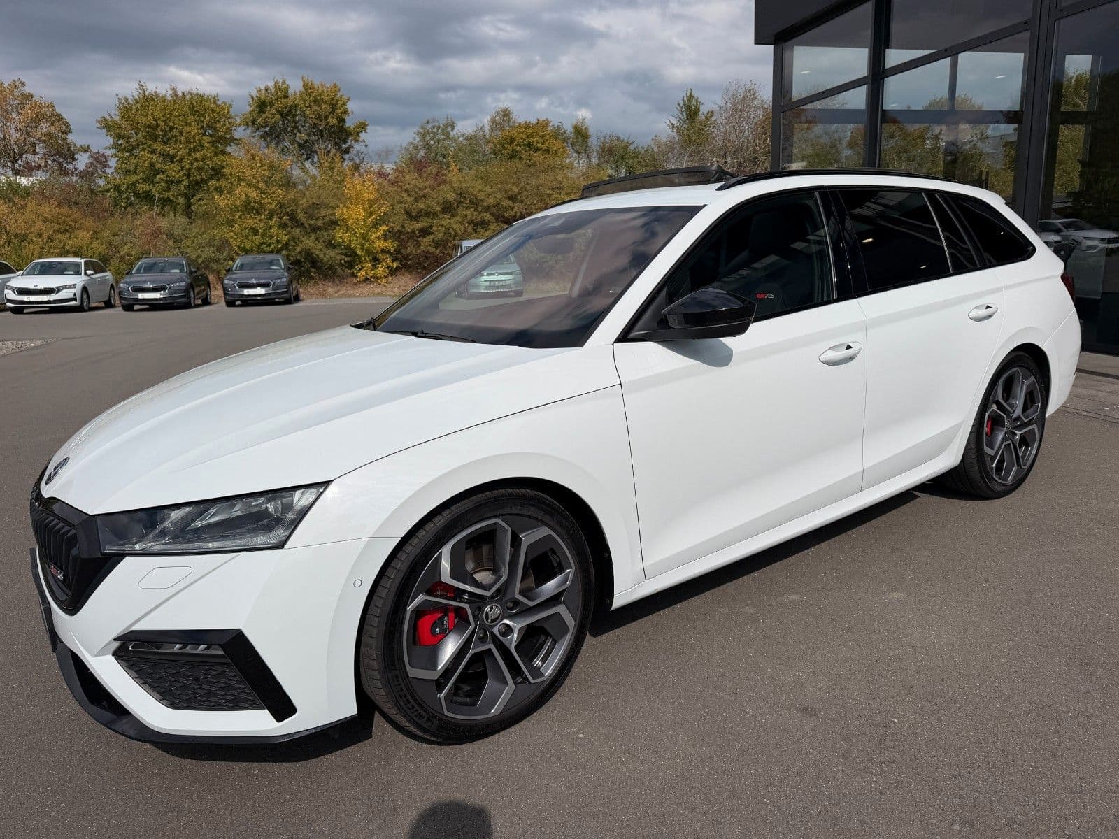 SKODA Octavia Kombi 2,0TSi RS 19" Masssage AHK Standhz – Ansicht 1