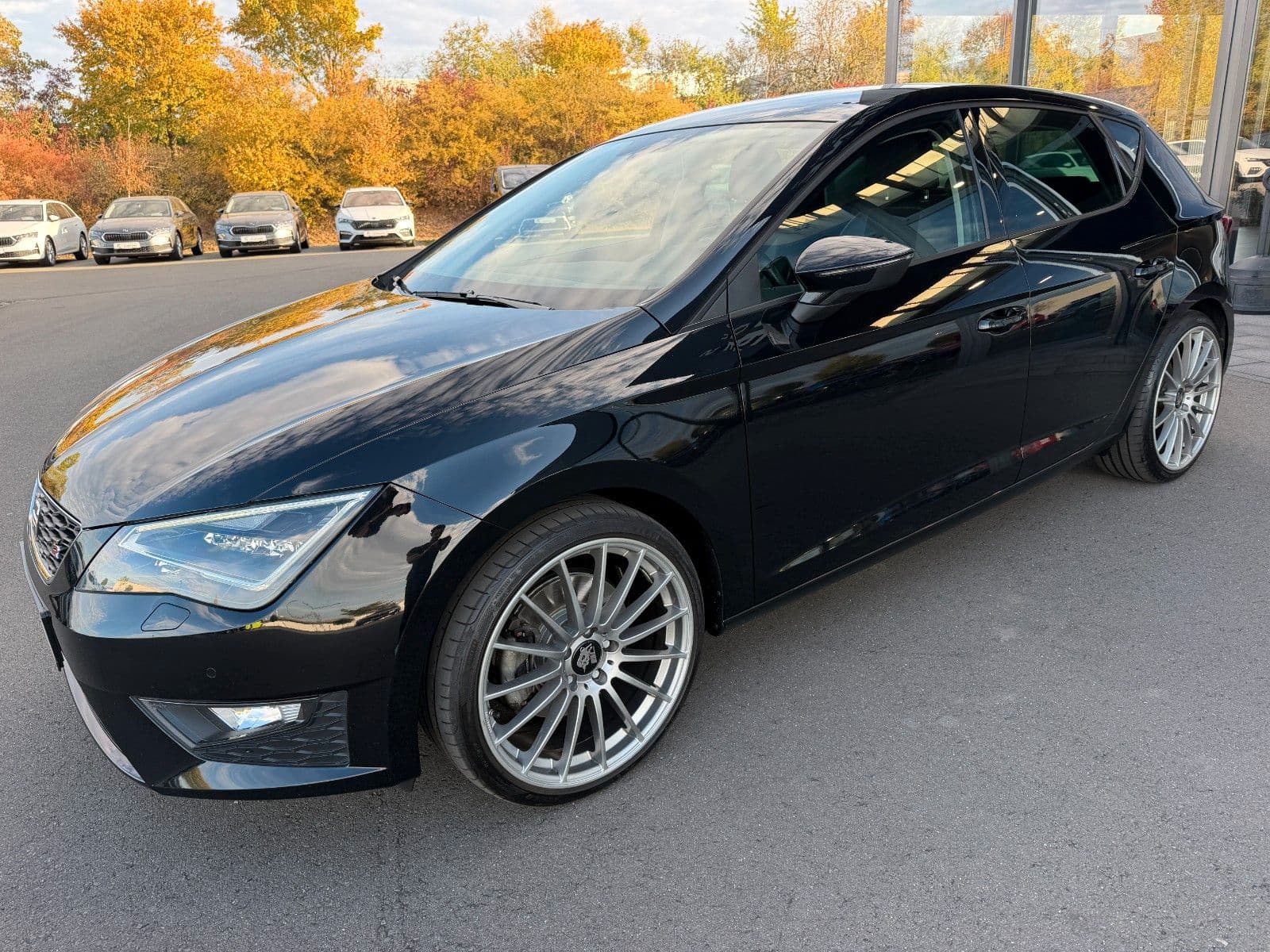 SEAT Leon 1,8TSi DSG FR Navi Alcantara Bluetooth PDC – Ansicht 1