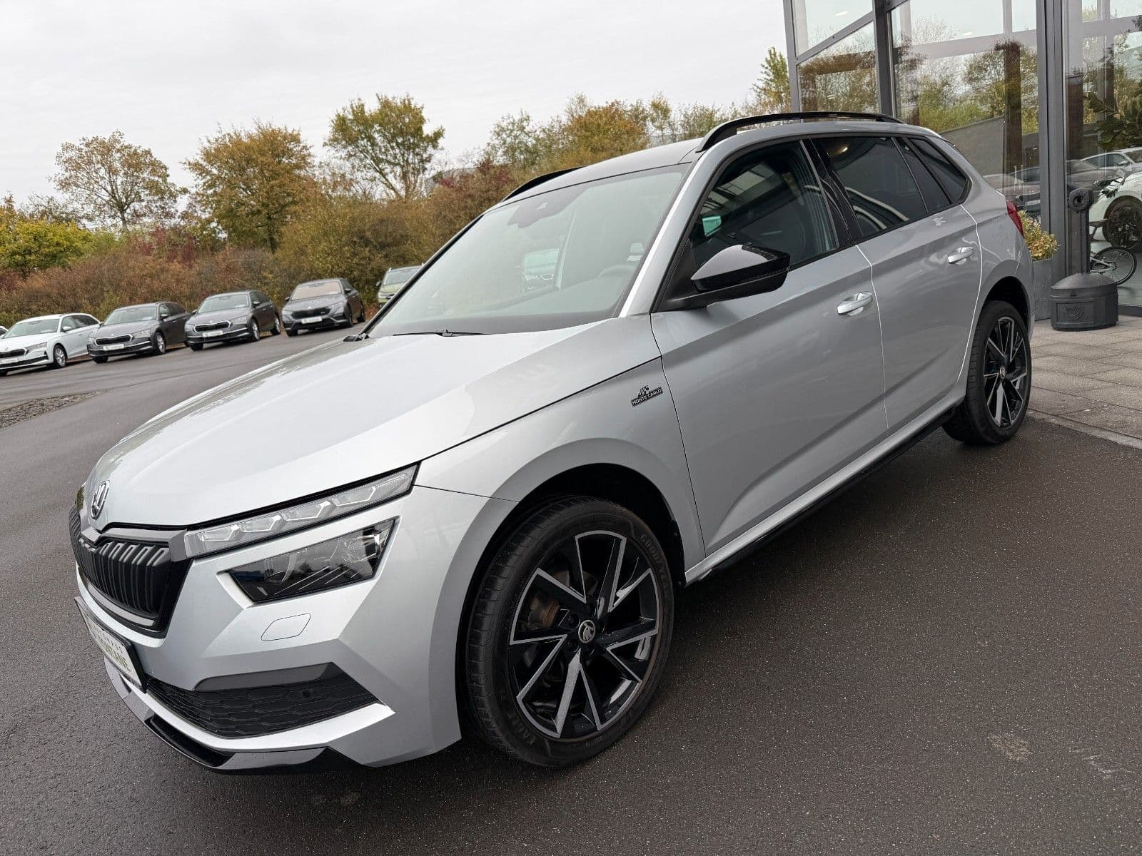 SKODA Kamiq 1.5TSI Monte Carlo Pano 18" Navi AHK ACC – Ansicht 1