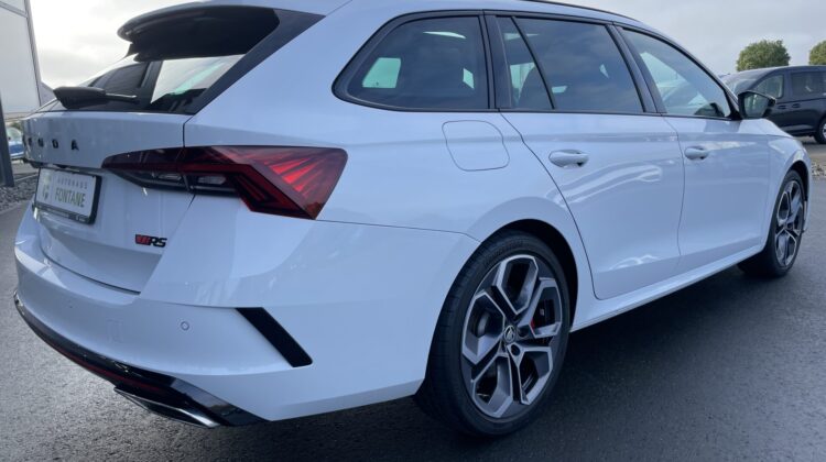 Octavia Combi 2,0TSI RS Pano 19