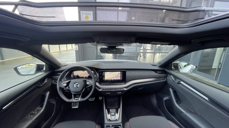 Octavia Combi 2,0TSI RS Pano 19