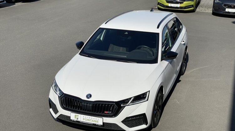 Octavia Combi 2,0TSi RS 6-Gang Matrix Navi Key
