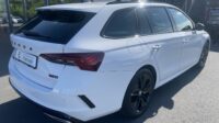 Octavia Combi 2,0TSi RS 6-Gang Matrix Navi Key