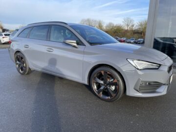 Leon Sportstourer1,5eTSi Pano Vollleder Navi AHK