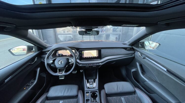 Octavia Combi 2,0TSI RS Pano 19