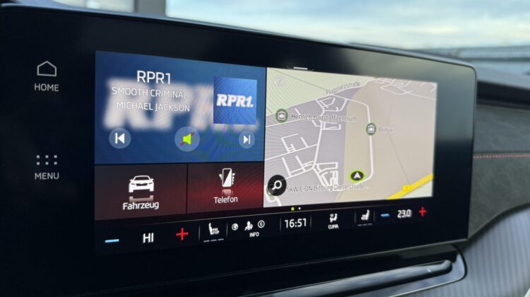 Octavia Combi 2.0TSI RS Pano 19