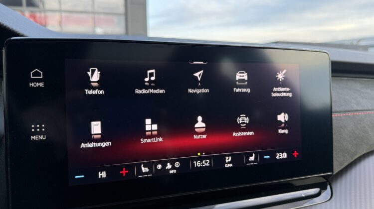 Octavia Combi 2.0TSI RS Pano 19