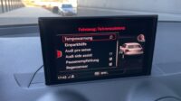 Q2 40 TFSI quattro sport LED Navi DSG Kamera SHZ