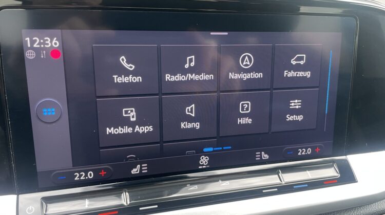 Tourneo Connect 1,5 6-G Pano Navi Sitzhz Virtual