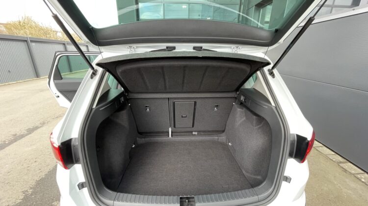 Ateca 2,0TDi Xperience 18″Navi Alcantara Beats