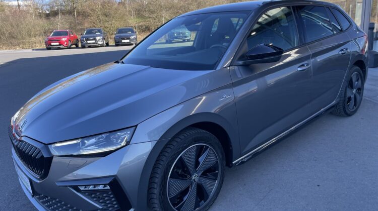 Scala 1,0TSi Monte Carlo Facelift Navi 17″Key