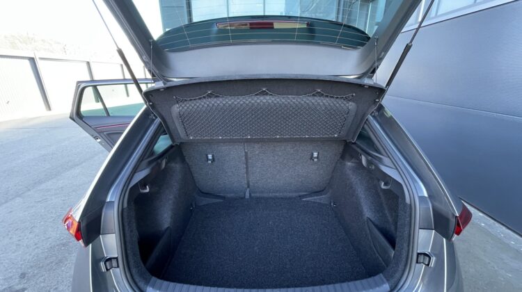 Scala 1,0TSi Monte Carlo Facelift Navi 17″Key