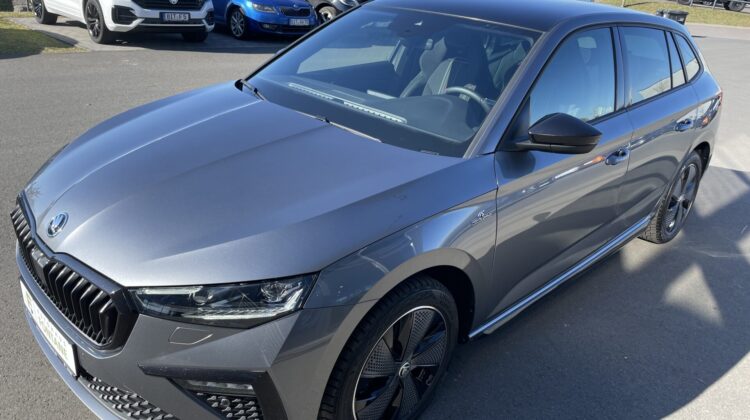 Scala 1,0TSi Monte Carlo Facelift Navi 17″Key