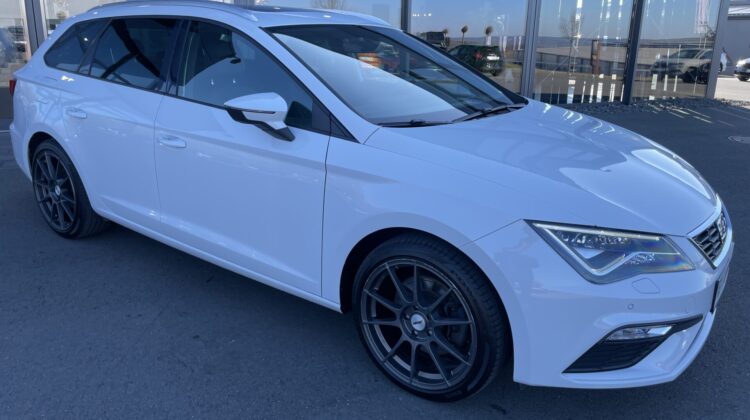 Leon 1,8TSi DSG Kombi FR Sitzhz Pano Teilleder
