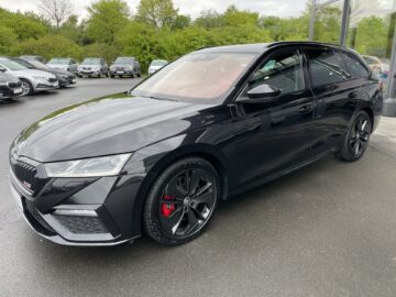 Octavia Combi 2,0TSi RS Pano HUD Matrix