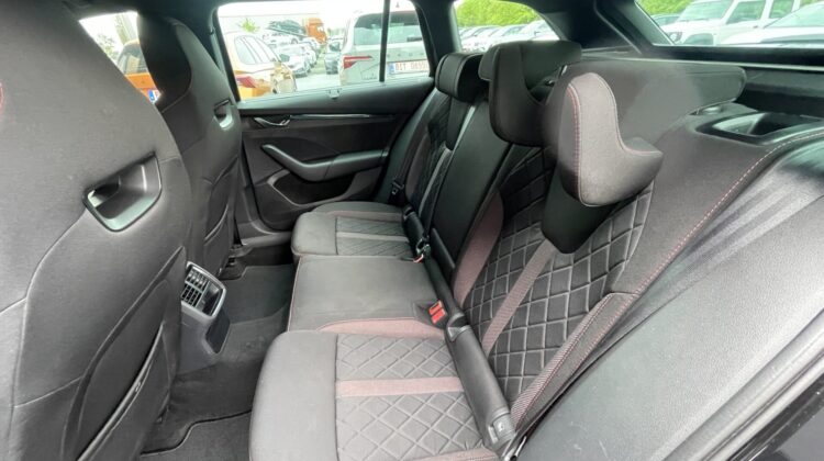 Octavia Combi 2,0TSi RS Pano HUD Matrix
