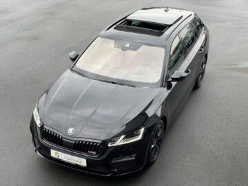 Octavia Combi 2,0TSi RS Pano HUD Matrix