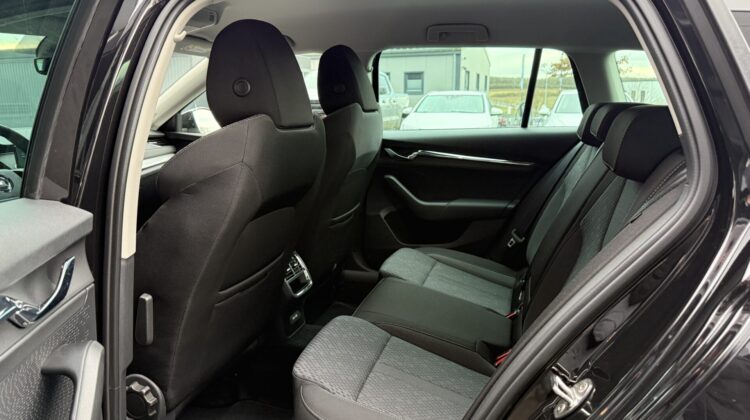 Octavia Combi 2,0TDi Style DSG Navi Matrix Key