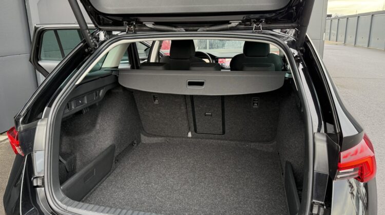 Octavia Combi 2,0TDi Style DSG Navi Matrix Key