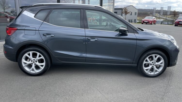 Arona 1,0TSi FR Schalter LeMans LED Kamera