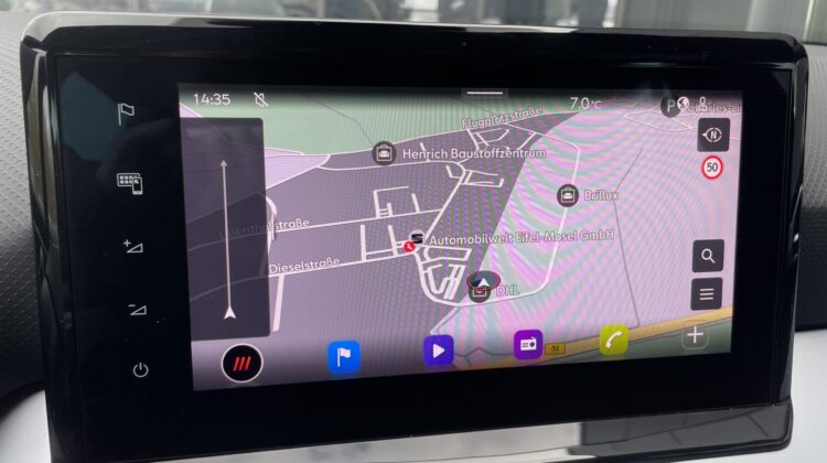 Arona 1,0TSi FR Schalter LeMans LED Kamera
