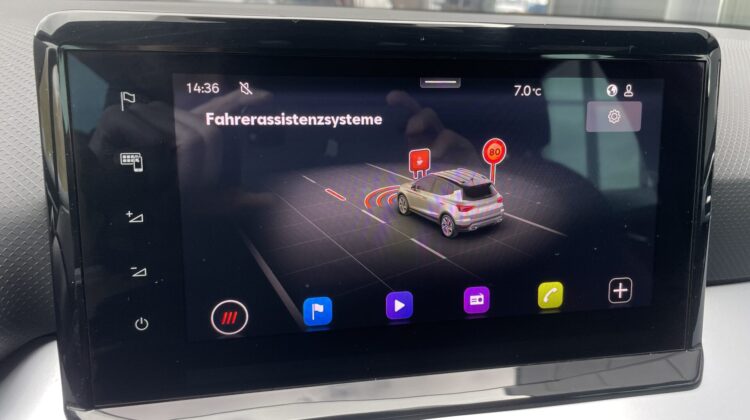 Arona 1,0TSi FR Schalter LeMans LED Kamera