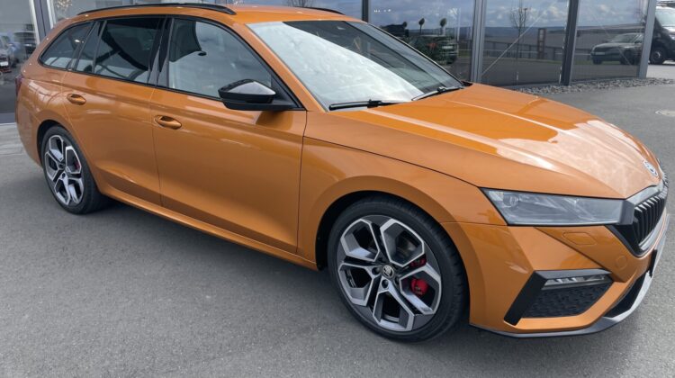 Octavia Combi 2,0TDi RS 4×4 Leder Standhz AHK