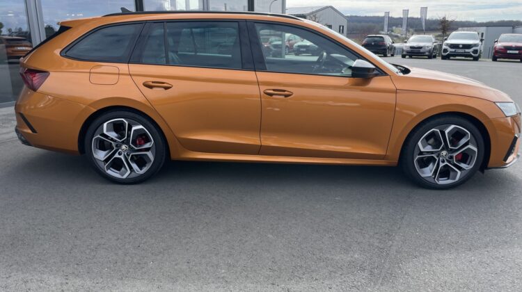 Octavia Combi 2,0TDi RS 4×4 Leder Standhz AHK