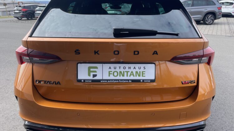 Octavia Combi 2,0TDi RS 4×4 Leder Standhz AHK