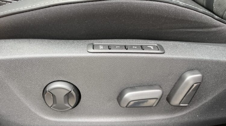 Octavia Combi 2,0TDi RS 4×4 Leder Standhz AHK