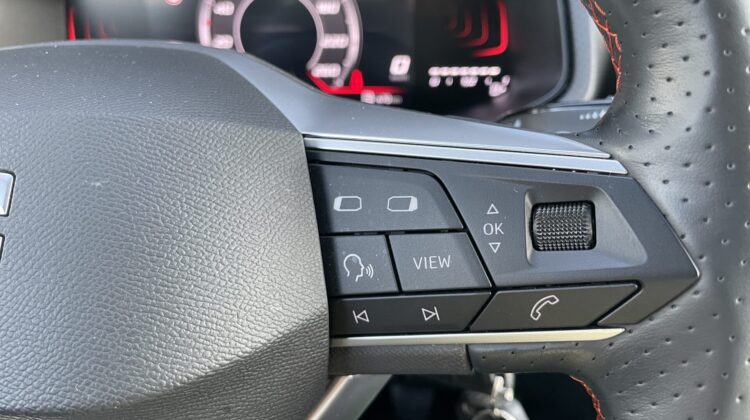 Ibiza 1,0 TSi FR Schalter Virtual Navi LED PDC