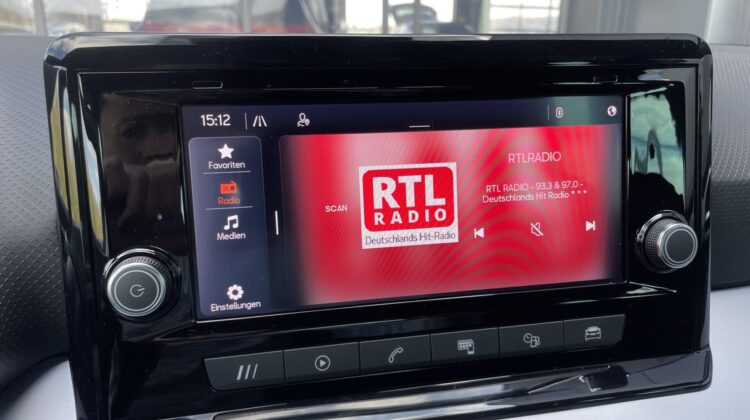 Arona 1,0TSi FR Schalter LeMans LED Kamera