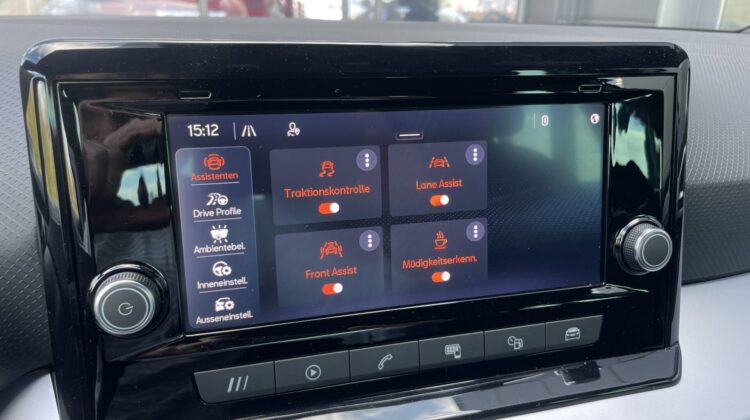 Arona 1,0TSi FR Schalter LeMans LED Kamera