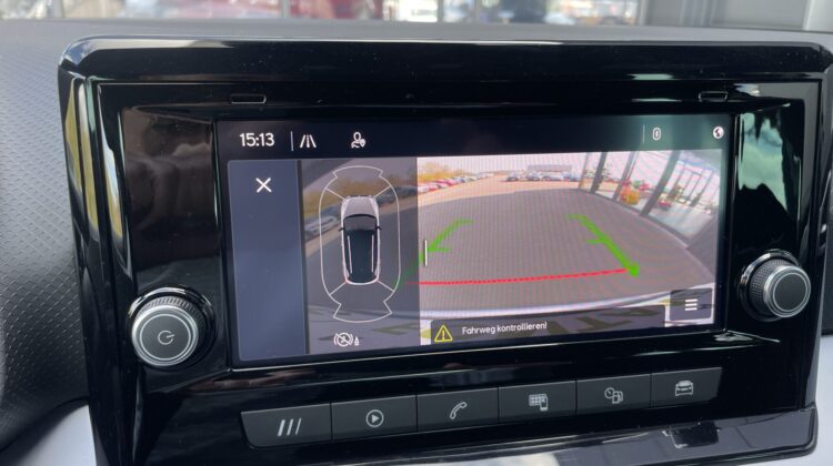 Arona 1,0TSi FR Schalter LeMans LED Kamera