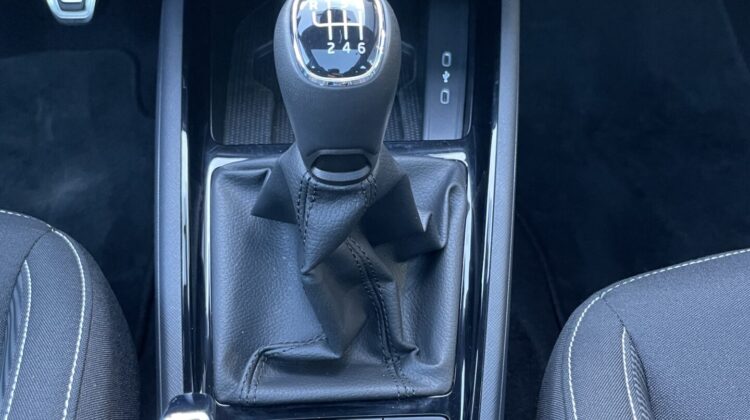 Scala 1,0TSi Monte Carlo Facelift Navi 17