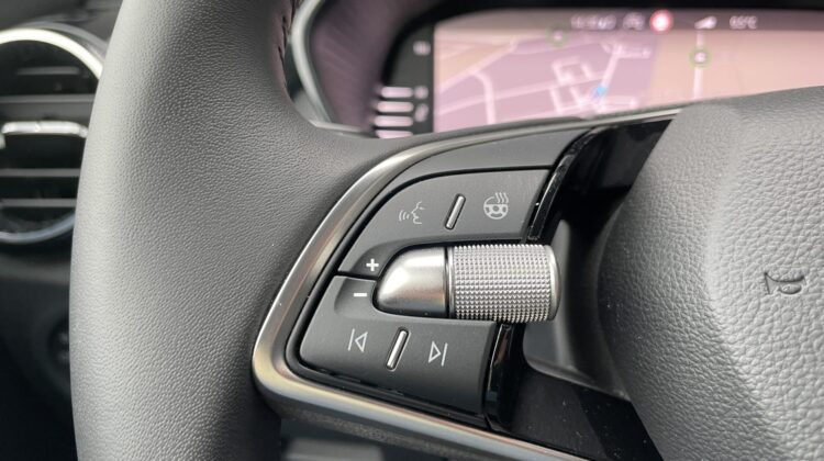 Fabia Selection Schalter Navi Key Lenkradhz Kam