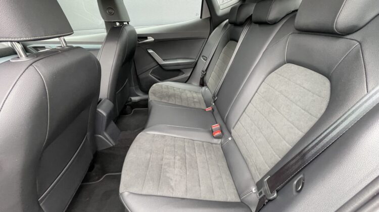 Arona 1,0TSi Xperience Schalter Navi LED Kamera