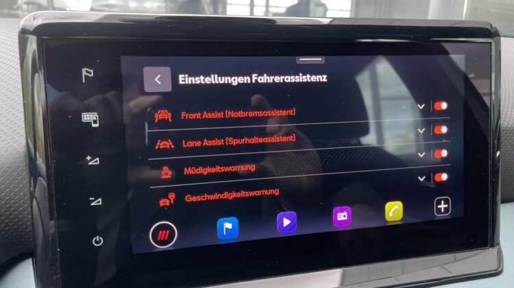 Arona 1,0TSi Xperience Schalter Navi LED Kamera
