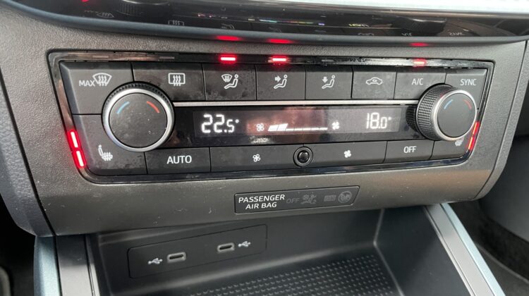Arona 1,0TSi Xperience Schalter Navi LED Kamera