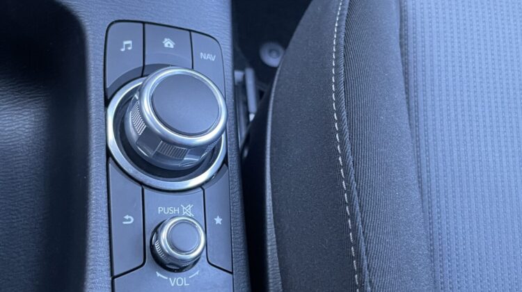 CX-3 Exclusive-Line Automatik AHK SHZ PDC