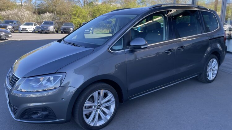 Alhambra TSi DSG Xcellence 7Sitze Leder Pano AHK