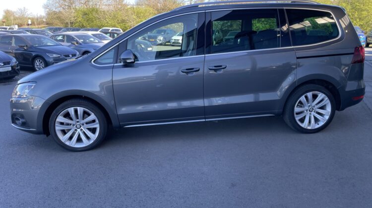 Alhambra TSi DSG Xcellence 7Sitze Leder Pano AHK