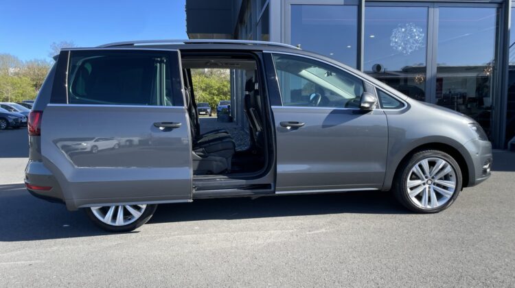 Alhambra TSi DSG Xcellence 7Sitze Leder Pano AHK