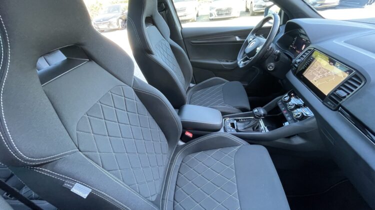 Karoq 2,0TSi Sportline 4×4 Pano 19″Canton AHK