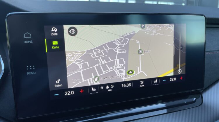 Octavia 2,0TDi Combi RS Pano 19″ Alcan. Massage