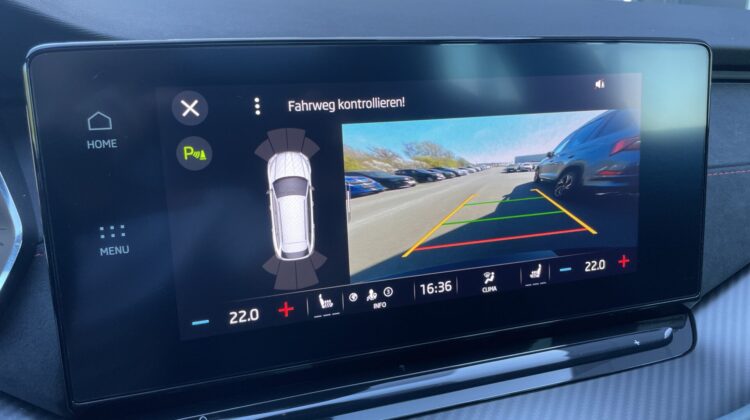 Octavia 2,0TDi Combi RS Pano 19″ Alcan. Massage