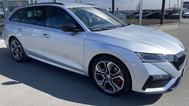 Octavia Combi 2,0TSi RS 19″HUD AHK Canton DCC