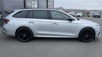 Octavia Combi RS 4×4 Pano HUD AHK 19″Keyless